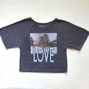L.O.L. Vintage LOVE Top | Women's Small EUC Graphic Short Sleeves